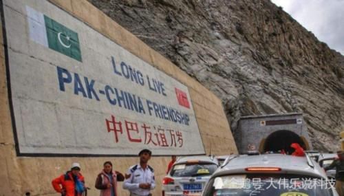 这个国家对我国免签，旅游业经济突飞猛进，日本人和韩国人万分眼