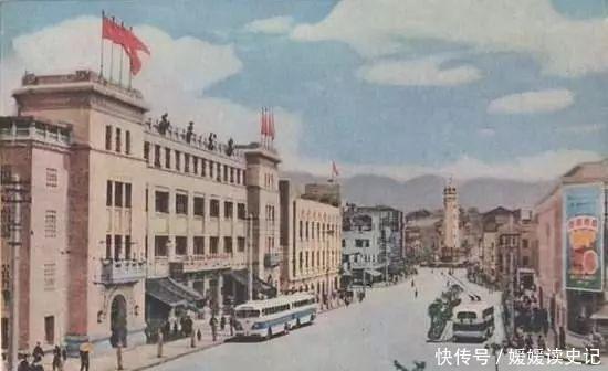 70年代，解放碑还是最高的建筑——老照片上的重庆记忆