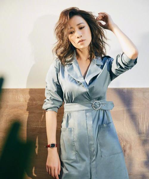 她曾是TVB力捧一姐，如今给秦岚当配角，43岁女人味儿爆棚！