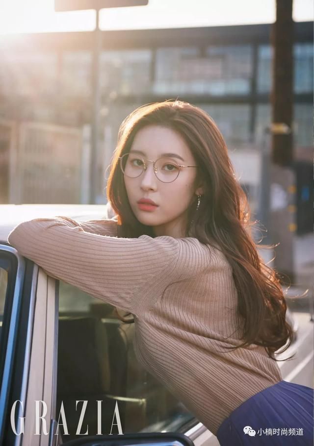 以帅气mix华丽复古，成为风格专有名词：韩国时尚新指标宣美