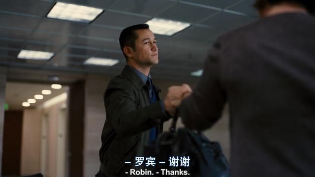 『蝙蝠侠』打败蝙蝠侠的小丑输了?不尬吹,独家新解《黑暗骑士》史诗三部曲