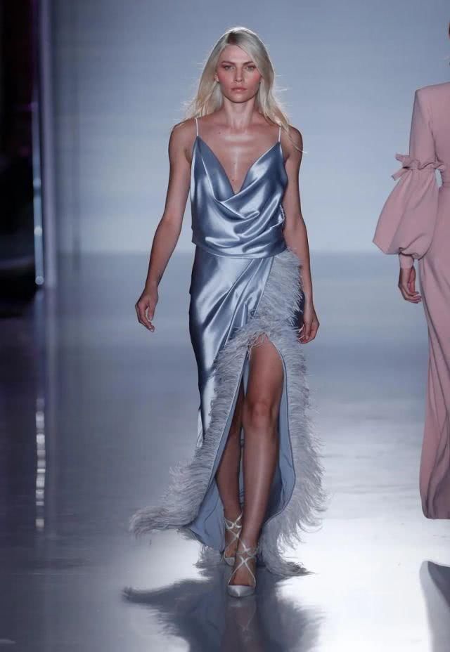  【绸缎】绸缎又俗又难穿？现在开始修改你的偏见了！