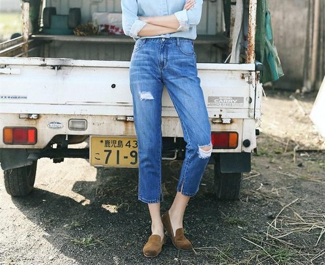 微胖型女生别苦恼，三个小技巧32套示范搭配，让你穿的苗条