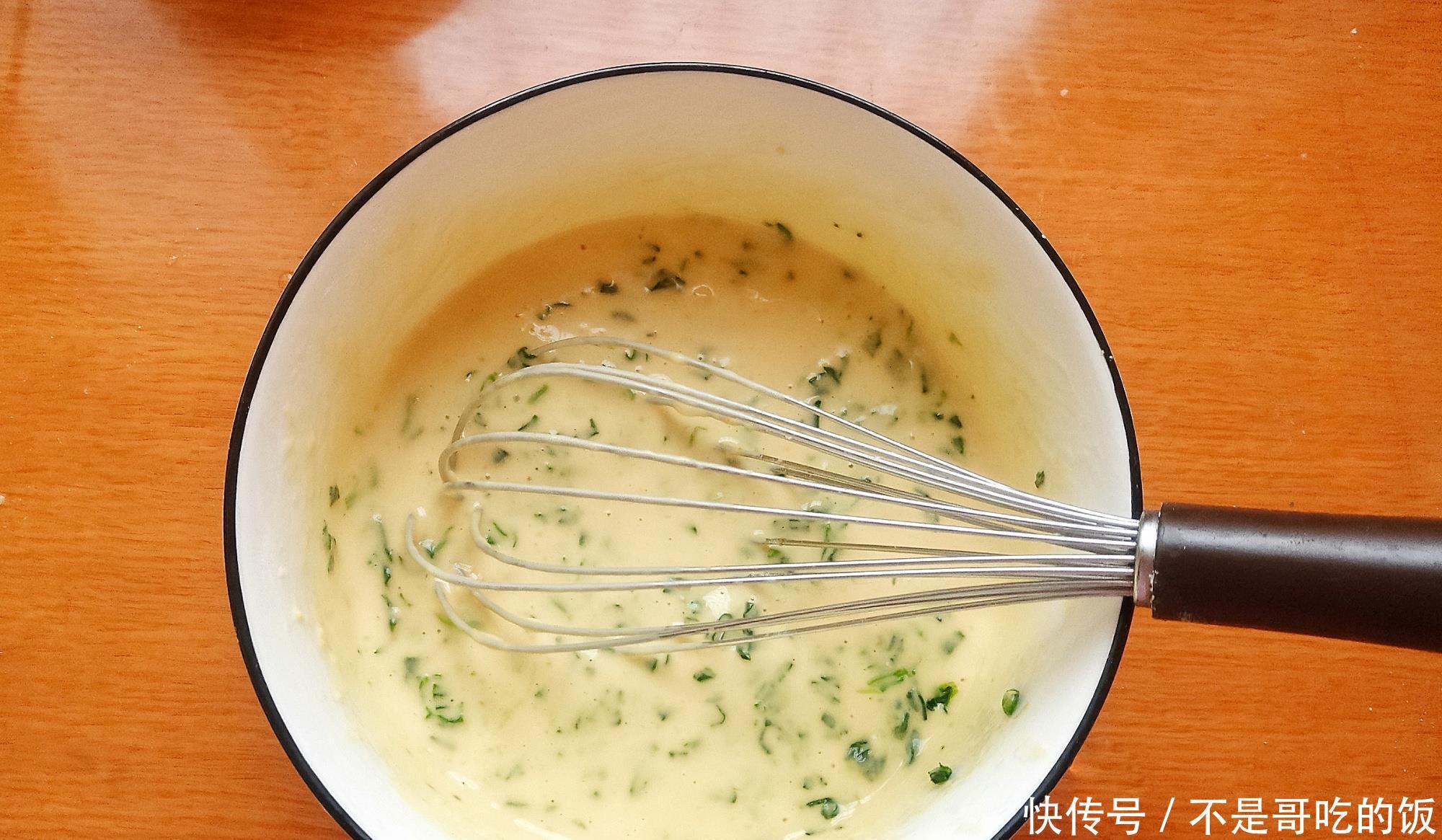  「软嫩」遇上这菜，我准买3斤，加点面粉搅一搅，软嫩清香，早上吃最好！