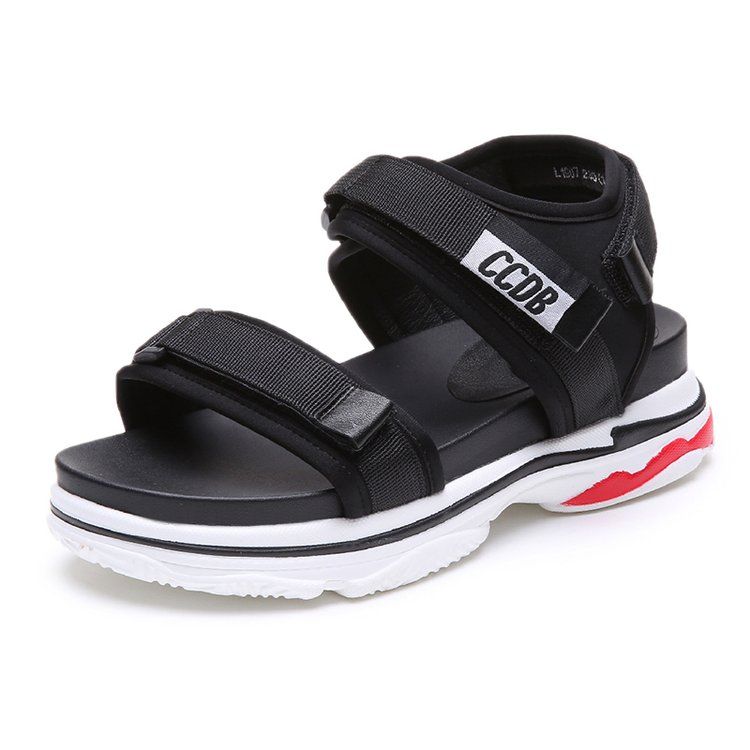 靓丽新款女凉鞋，修饰双足，三伏天穿清凉到爆