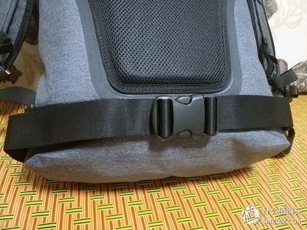 知行合一，英伦时尚--KNOMO CROMWELL克伦威尔卷盖双肩包使用评测