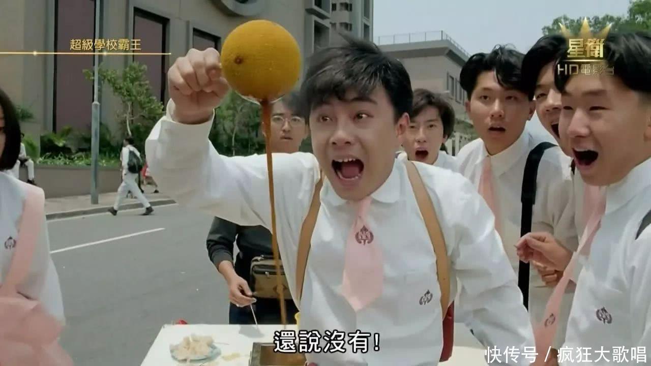 张卫健吸毒被抓系造谣 白色袖口被P成手铐 网友都乐了！