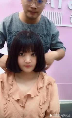 大脸妹觉得自己的发型太丑了，换个发型之后变得像个洋娃娃一样