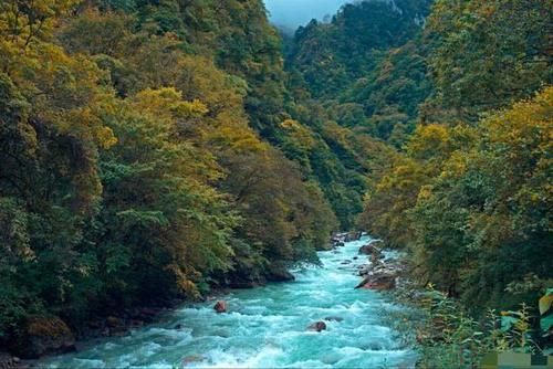 四川有一处大峡谷，景色“可媲美九寨沟”，但是却少有人知