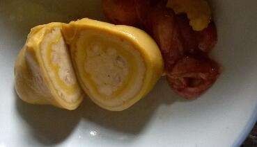  母鸡：农村怪相：商贩在农村高价收购老母鸡，年岁越久的越好，