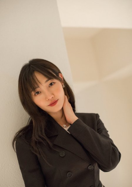 白百何 气质端庄高贵，成熟又妩媚，女人味爆棚