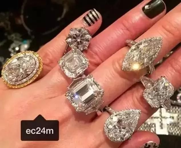 你知道世界上拥有最多爱马仕包包的女人是谁吗?!