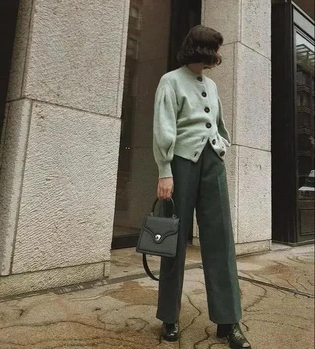 阔腿裤@2020年初春姥姥衫那样配搭，谁穿谁美