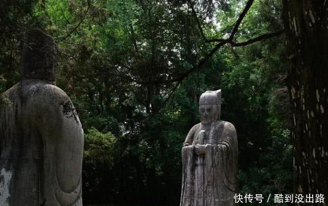 盗墓贼@朱元璋的皇陵放在明面上,为何却没人挖掘,专家说出四点原因