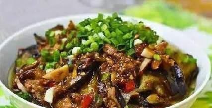 「滋补」多喝这碗汤,驱寒暖胃又滋补,比穿10条秋裤都实在!
