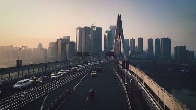 中国四座旅游越来越发达的城市，网友：魅力总是抵挡不住的