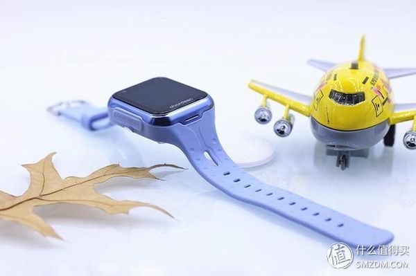 阿巴町 V600A儿童智能手表:IPX7防水+支付宝零钱管理