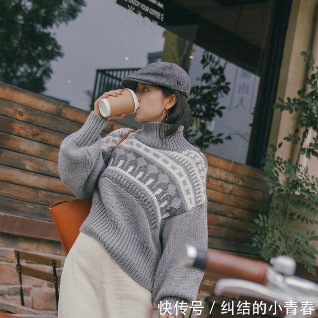 『博主』毛衣下面别配阔腿裤了,学学三木博主这几种搭法,闭着眼照穿就行