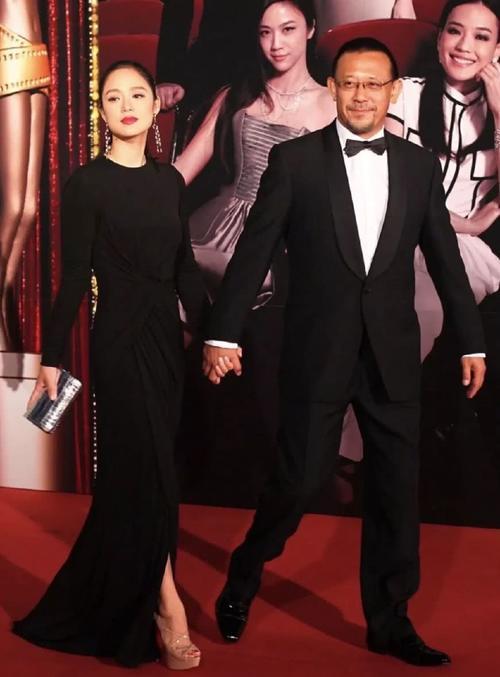 没有网红锥子脸，40岁的周韵告诉你，什么才是不惧岁月的真美人！