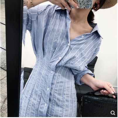 太美了，时而俏皮，时而优雅，会穿连衣裙的女人，美的独一无二