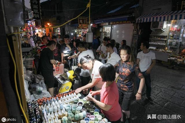 探访全国十大美食街——河南洛阳老城十字街夜市