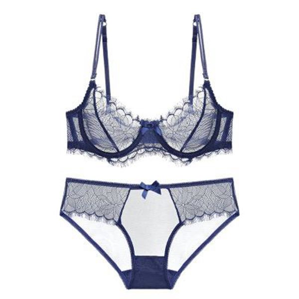 棉文胸赶紧扔掉，今夏流行这种薄、轻、透文胸，配丁字裤穿，刚好