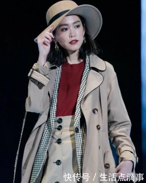 『 斋藤』三吉彩花A爆全场！，日本女星模特T台：斋藤飞鸟堪称芭比娇娃
