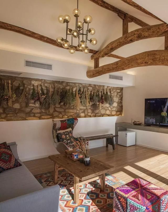 惊艳设计圈的10套老宅改造，真美！