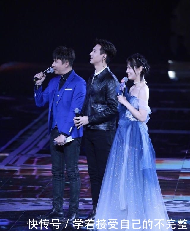 东方卫视跨年郑云龙