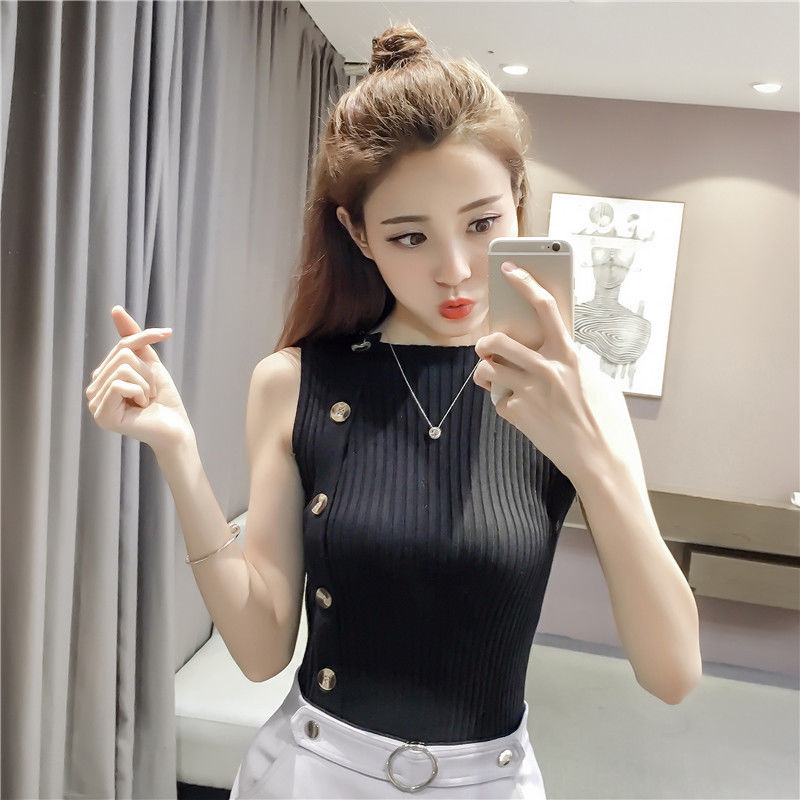 透明文胸不算啥!看下面女人出门穿的，更加前卫勇猛让人大开眼界