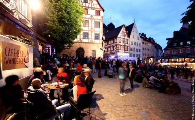  『中世纪』60几岁的古城堡之途为什么能一直维持“青春年少”？