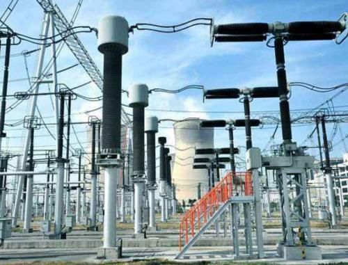  待遇@下月起，“铁饭碗”更铁了！这4个工作比公务员还吃香，工