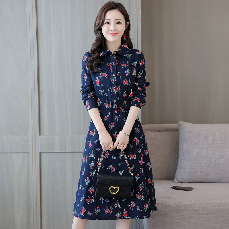 谁说60后就要穿妈妈装?新推出这，高雅秋裙，55岁都洋气美爆