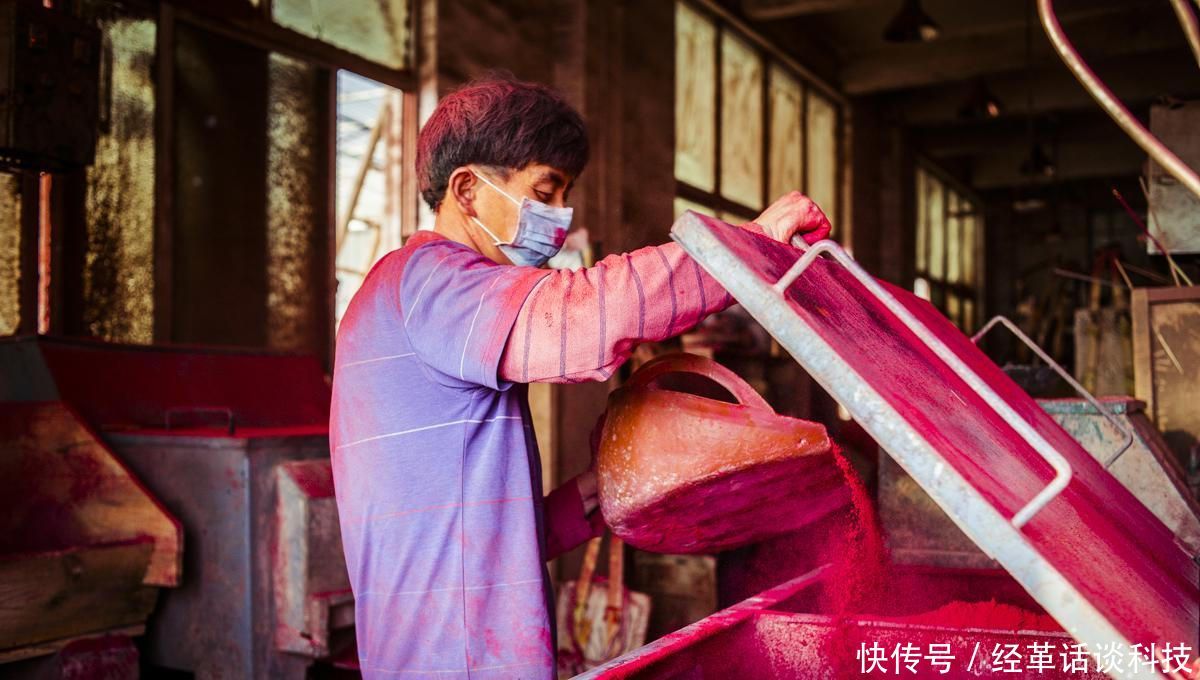  【制香工人】自驾游闽南，探访“中国第一香都”，目及之处，满眼“血色”！