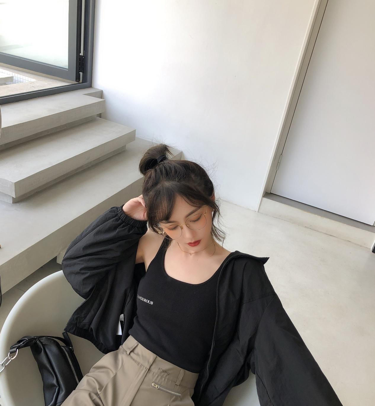  『气质』女人过了30岁尽量不要穿卫衣,推荐呢子大衣6套穿搭,时尚有气质
