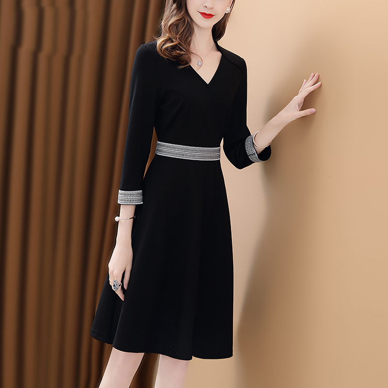 初秋，欧版裙+高跟鞋/平底鞋，简直美爆了，忒潮