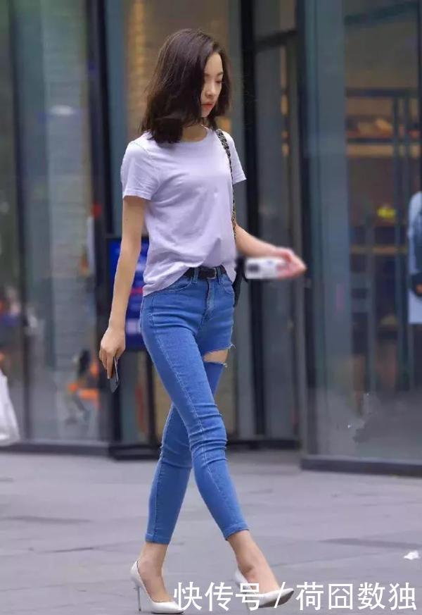 气质:美女脚上穿上一双优雅的一字带高跟鞋,显得更加的迷人