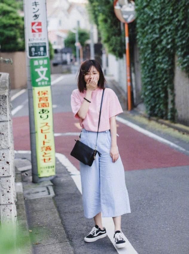 谭松韵的“熟女”造型太惊艳了，终于不再是5年级的小学生了!