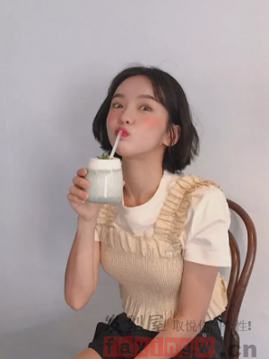 六款清爽利落的女生短发 让你一剪短发深似海