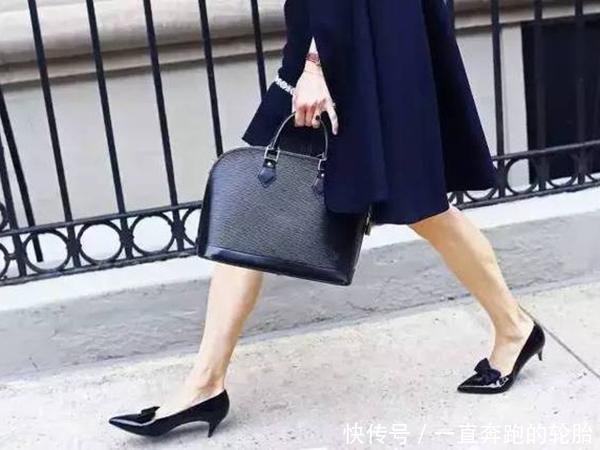  「设计」复古回潮，优雅不累人的猫跟鞋频上镜