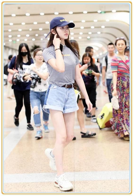 林允暴瘦14斤后，穿短裤秀竹竿腿，可看到她伤痕累累的膝盖我呆了