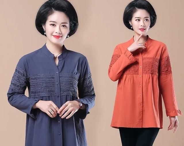  女人味@这才是新年的最佳搭配:洋气小衫+短皮靴,穿出优雅大气女人味