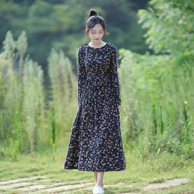 无意中发现这些秋裙，款款时髦还嫩美，不管哪个年龄穿都很合适