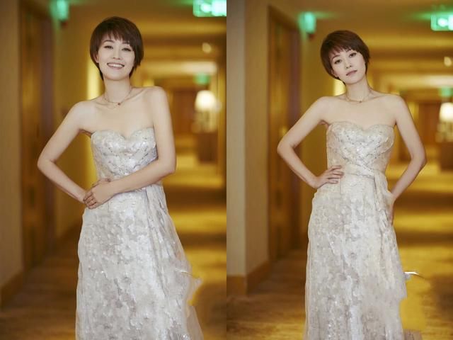 马伊琍的气质惊艳到了!身穿抹胸裙美成花，你信她有42岁吗?