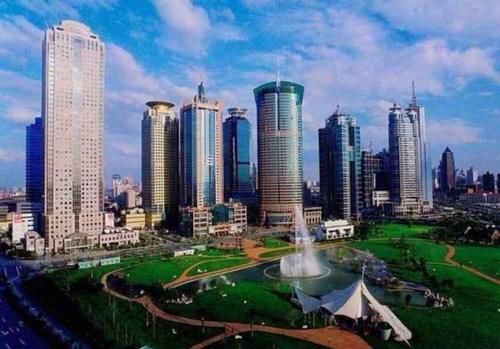  「gdp」中国一个GDP过万亿的区，比大部分省会城市强，让人刮目