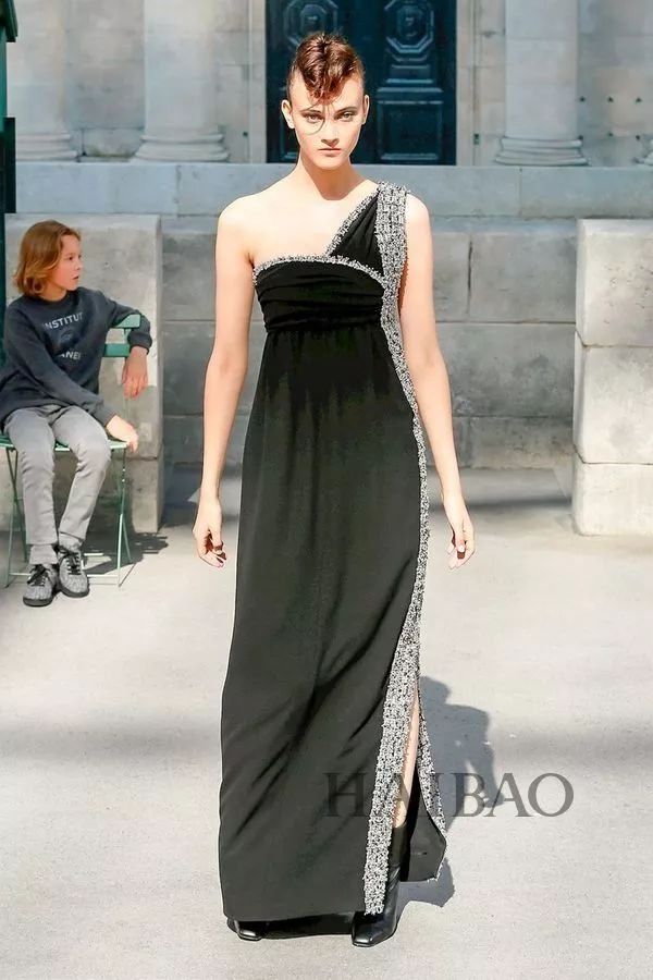 用Chanel的方式打开浪漫巴黎，刘雯、周迅都被彻底迷倒了!