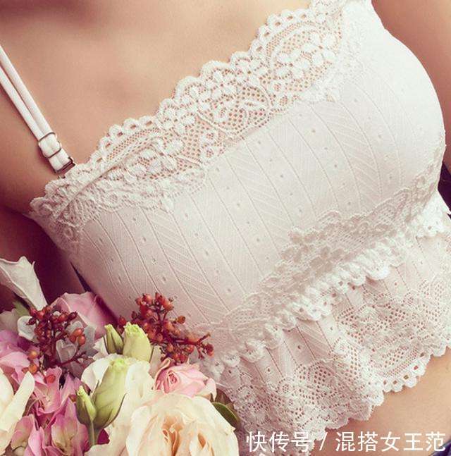 裹胸小吊带, 彰显女人味、时尚性感、甚是妩媚