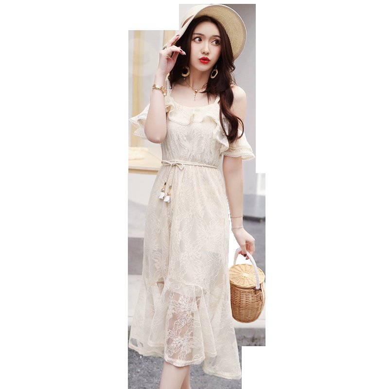 不得了，男人看了就怦然心动的连衣裙，女人穿的显温柔，韵味十足