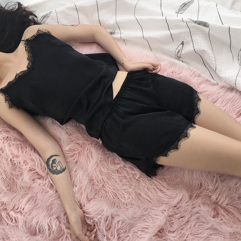 女人的魅力来自“清透薄纱”睡裙，穿上身放大一万倍的性感美