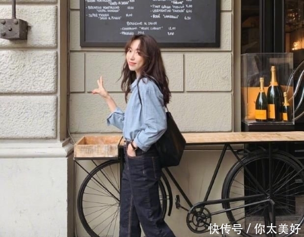  带着几分@别纠结搭什么裙子？换它时髦指数飙升